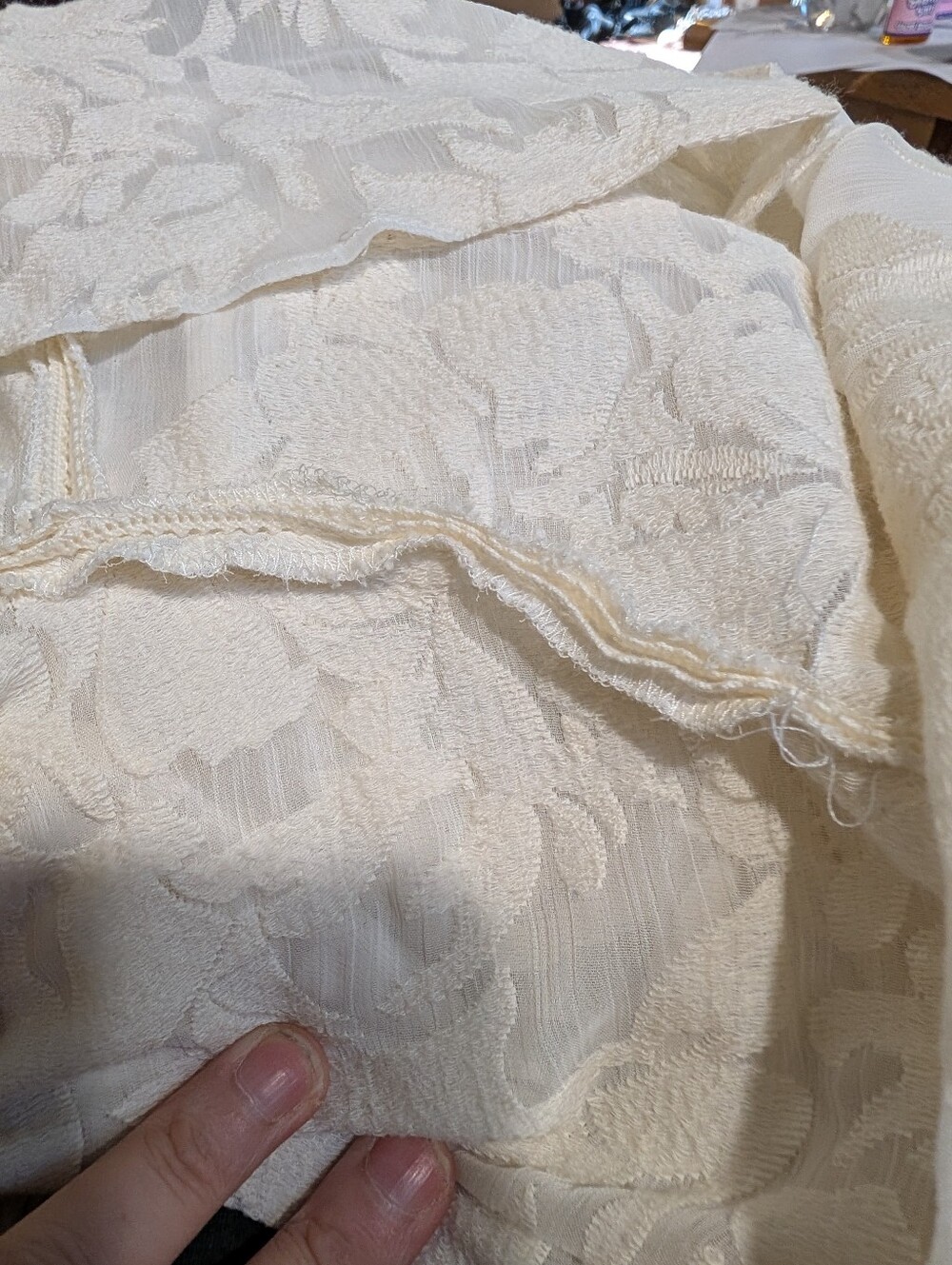 Vanessa Virginia Anthropologie Ivory Floral Burnout Handkerchief Hem Tank Top M - Picture 10 of 11